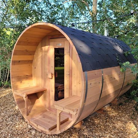 Retro Chic Wellness Met Hottub & Sauna Ewijk Exterior photo