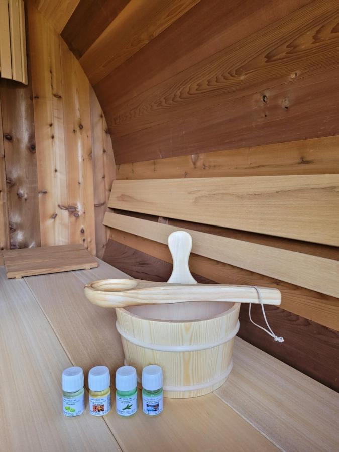 Retro Chic Wellness Met Hottub & Sauna Ewijk Exterior photo